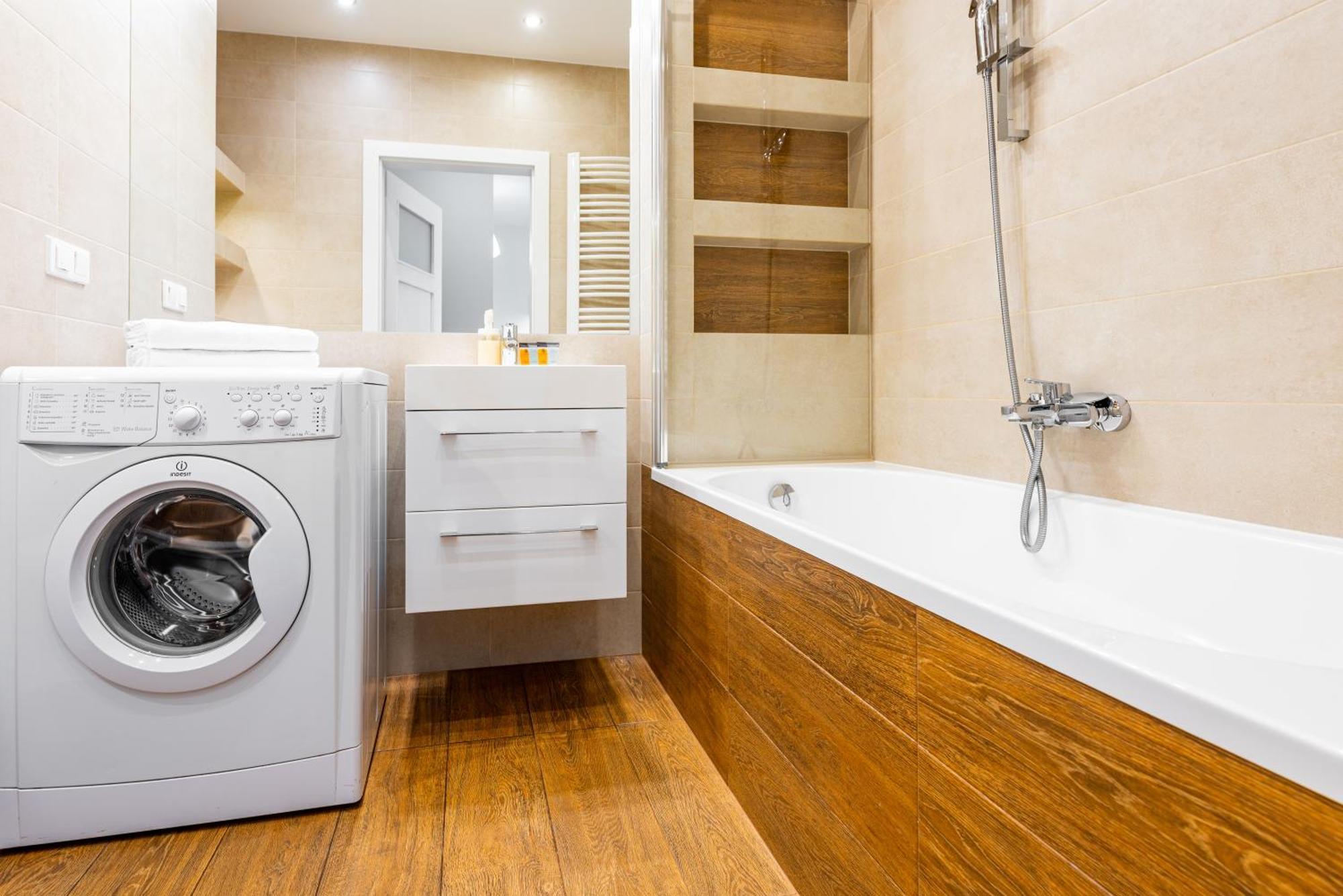 Apartamenty Tespis - Francuska Atal Park II Катовице Екстериор снимка